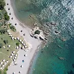 Villa Kechria Bay *