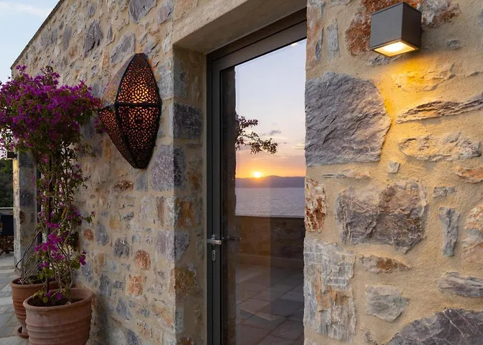 Kechria Bay * İskados